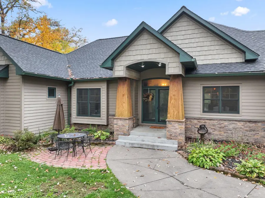 34439 Northbrook Avenue, Lindstrom, MN 55045 - #3