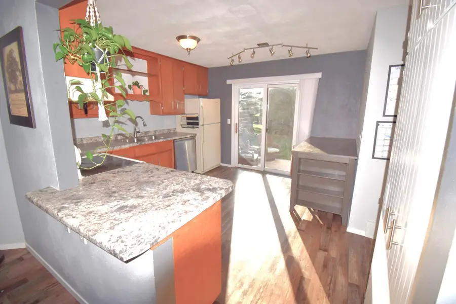 825 S Olson Avenue #F, Appleton, WI 54914 - Image #3