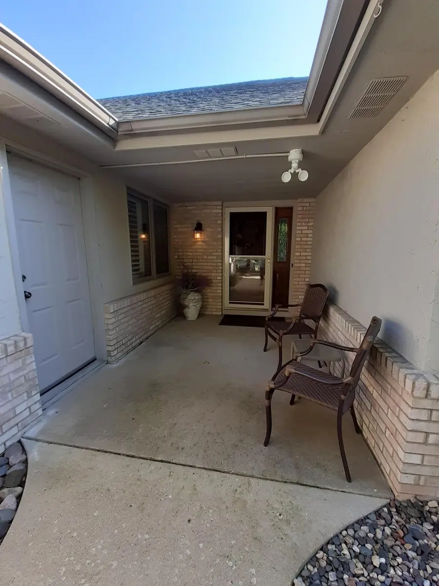 9579 Falcons Way, Eden Prairie, MN 55347 - Image #2