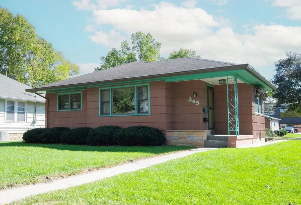 245 Wheeler Avenue, North Mankato, MN 56003 - Image #1