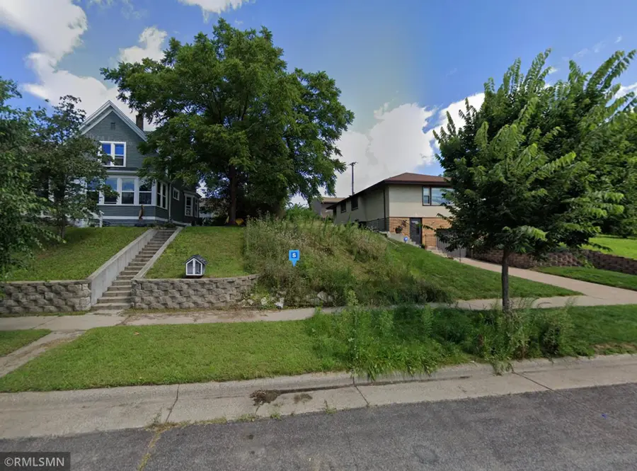 359 Stinson Street W, Saint Paul, MN 55117 - Image #2