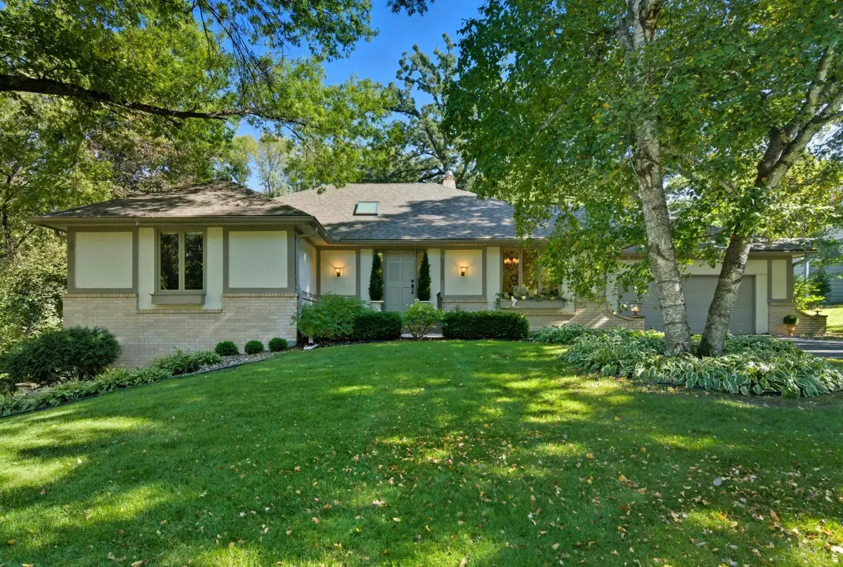 5225 Evanswood Lane, Edina, MN 55436 - Image #1