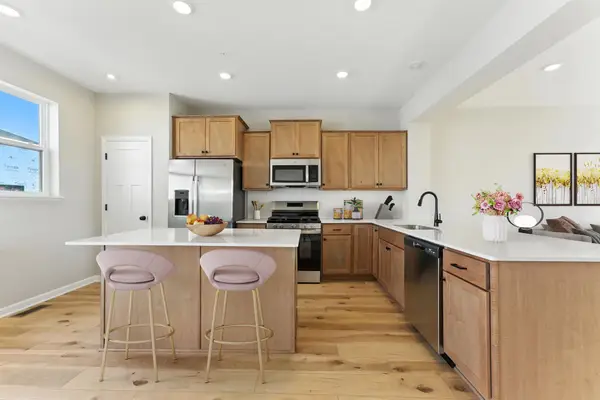 10379 Birchwood Circle, Victoria, MN 55318