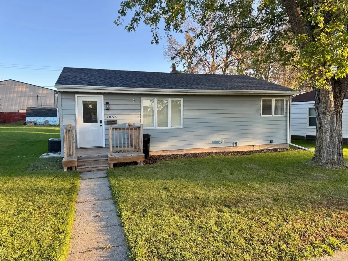 1058 5th Street Sw, Valley City, ND 58072 - Image #1