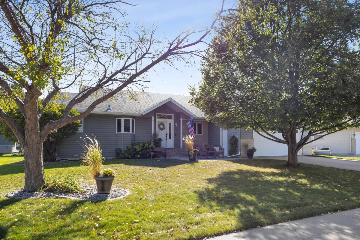 2524 38 1/2 Avenue S, Fargo, ND 58104 - Image #1