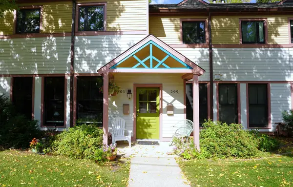 301 Selby Avenue, Saint Paul, MN 55102