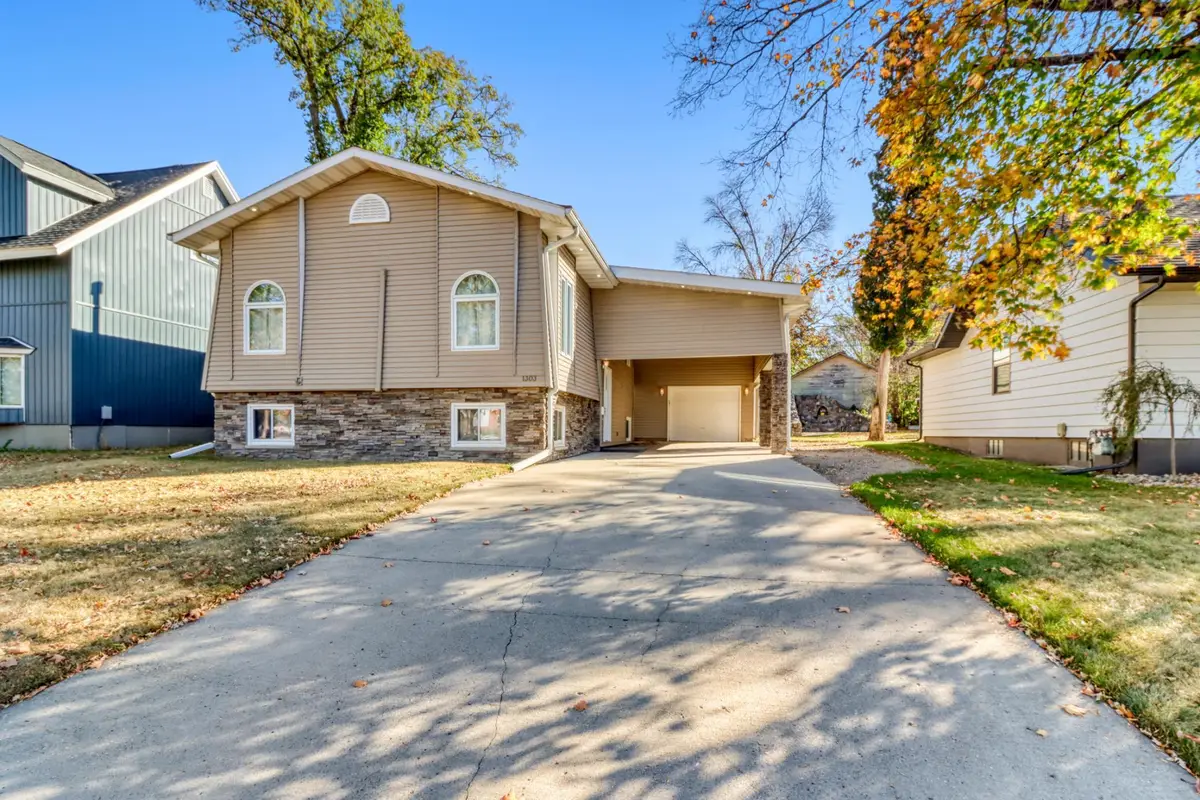 1303 Summit Avenue, Detroit Lakes, MN 56501 - Image #1