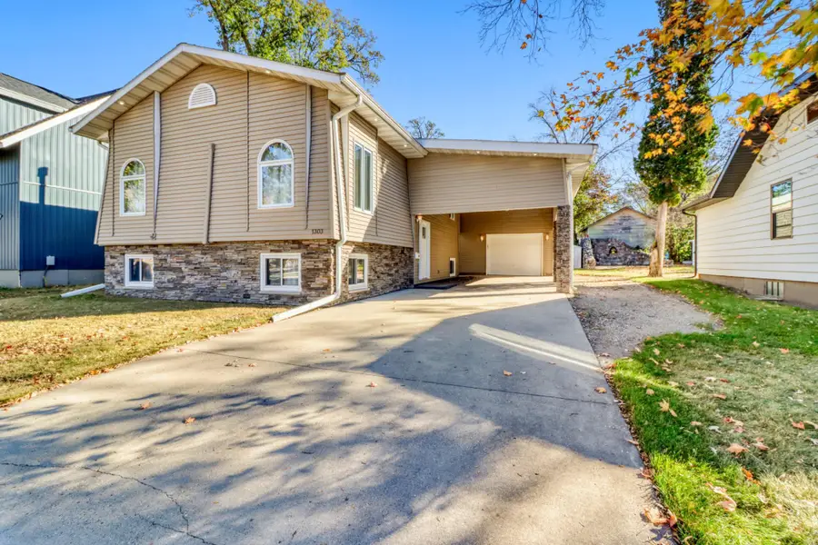 1303 Summit Avenue, Detroit Lakes, MN 56501 - Image #2