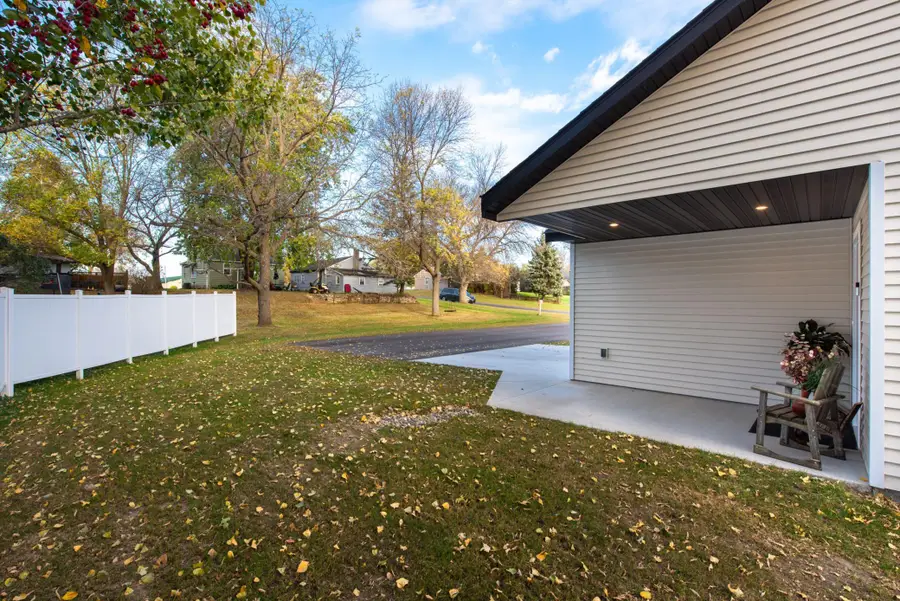 323 1/2 Fairgrounds Road #4, Alexandria, MN 56308 - Image #2