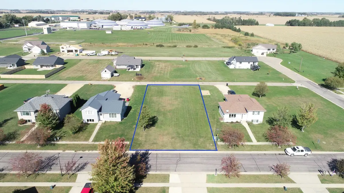 527 Elliot Dr Se, Grand Meadow, MN 55936 - Image #1