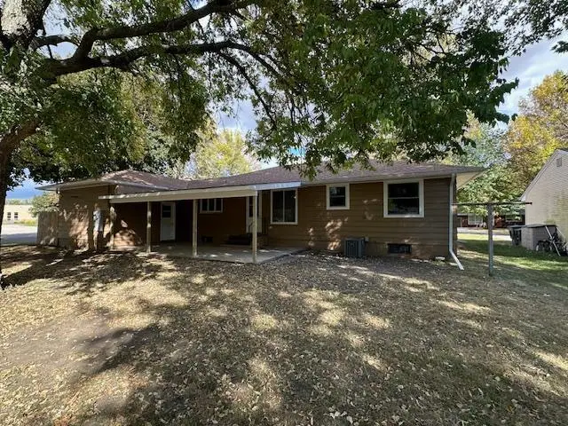 1123 Elmhurst Avenue, Luverne, MN 56156 - Image #3