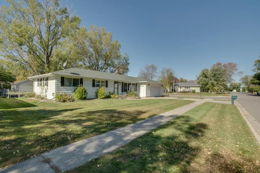 108 3rd Street Nw, Dilworth, MN 56529 - Image #2