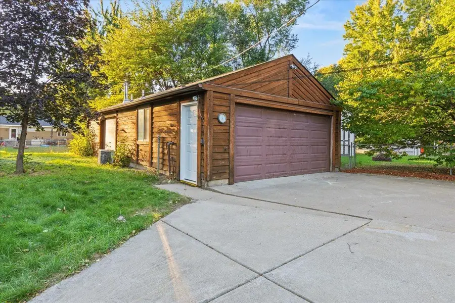 8444 12th Avenue S, Bloomington, MN 55425 - Image #3