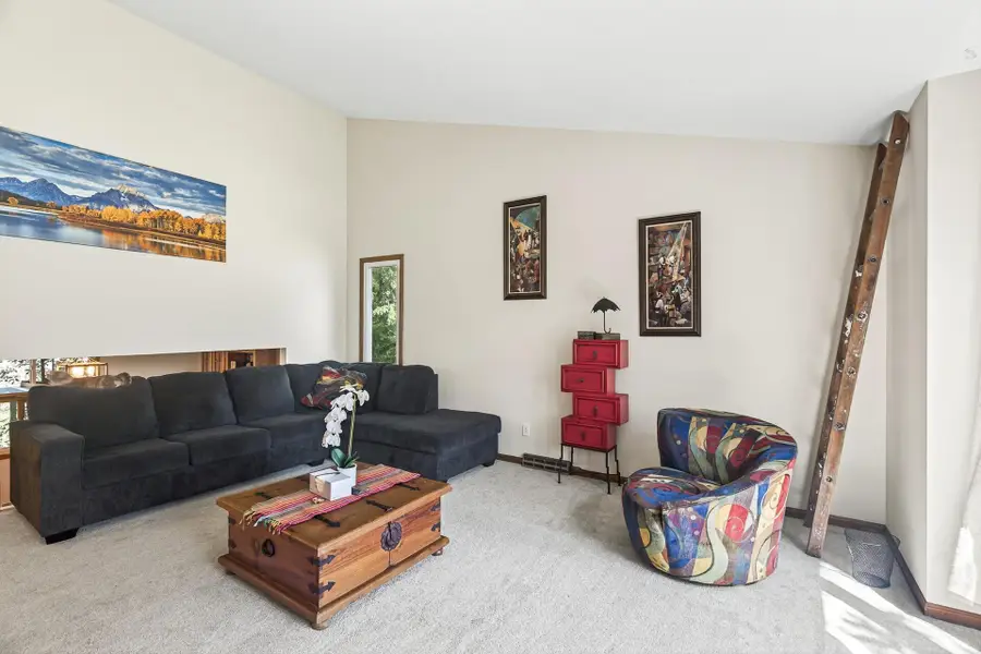 110102 Arboretum Way, Chaska, MN 55318 - Image #3