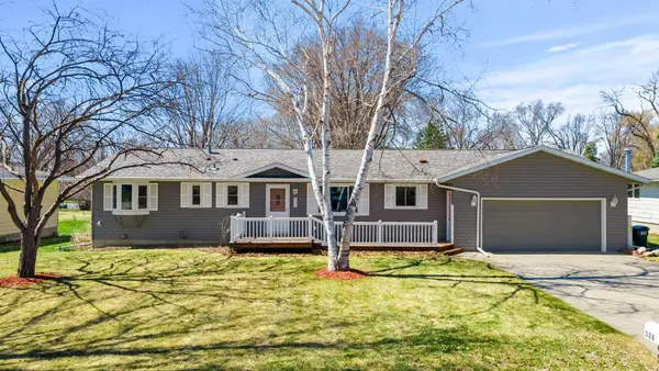 326 Larson Street Sw, Hutchinson, MN 55350