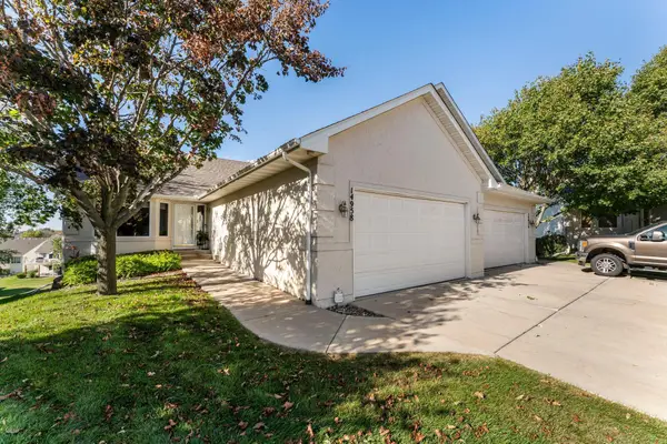 14958 Summit Circle Nw, Prior Lake, MN 55372