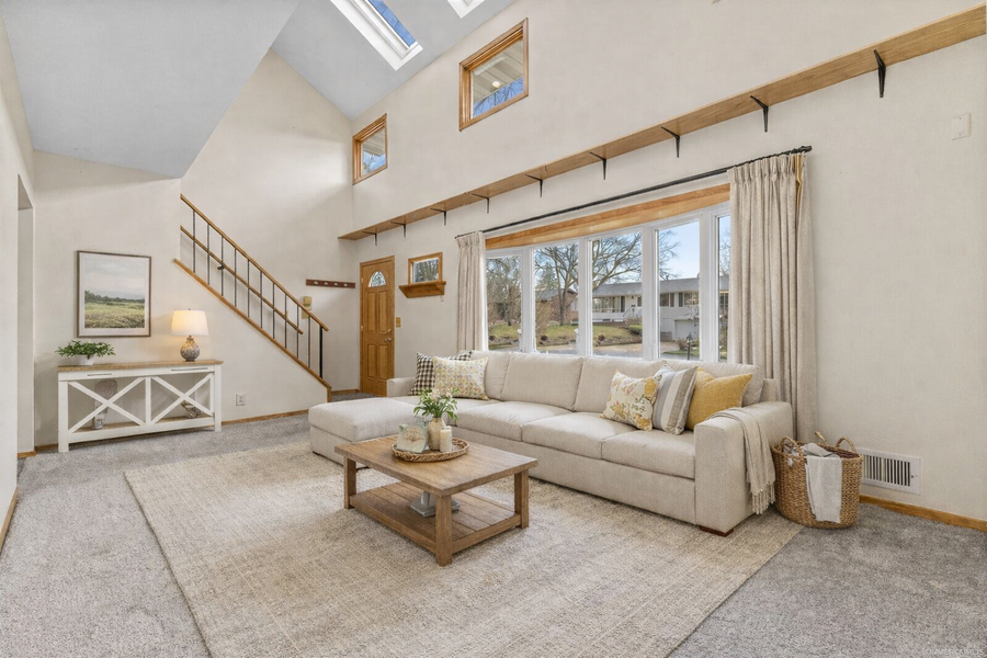 707 50 1/2 Avenue Ne, Columbia Heights, MN 55421 - #2