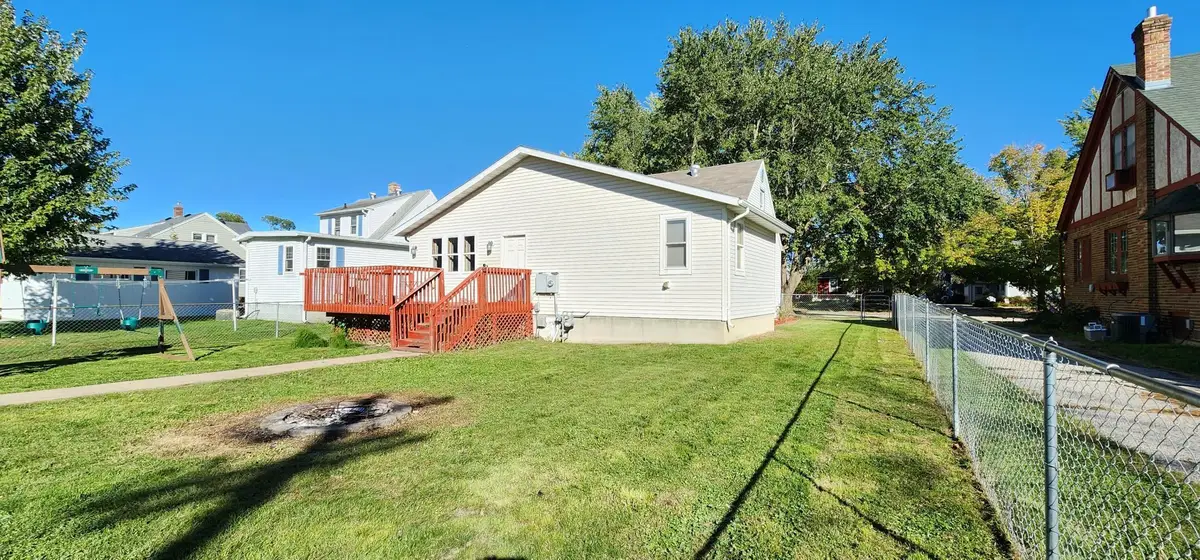 313 S Washington Street, Houston, MN 55943 - Image #1