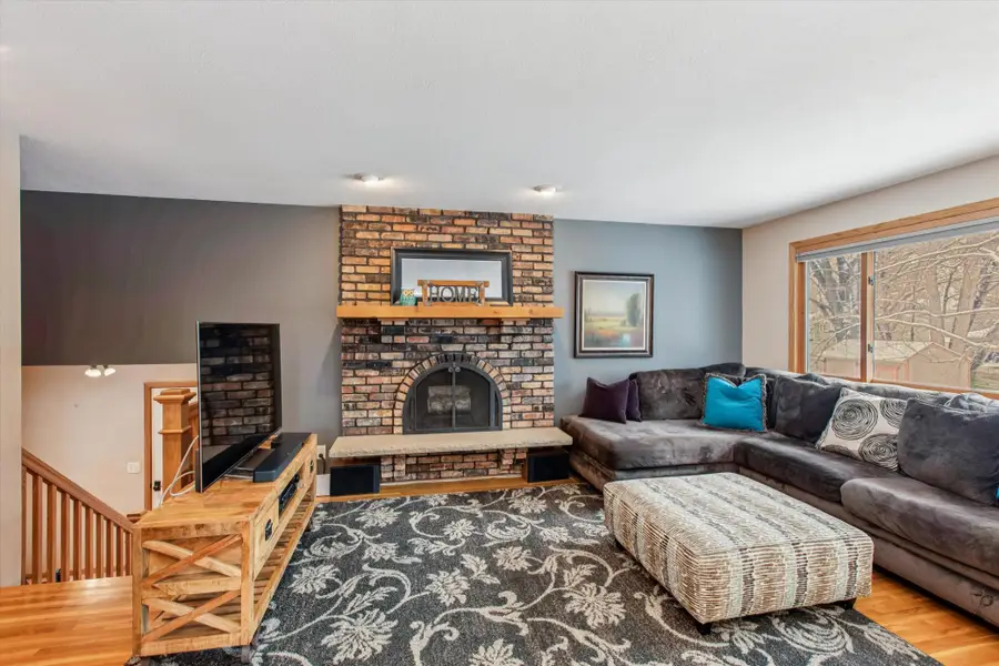 7100 145th Street W, Apple Valley, MN 55124 - Image #3