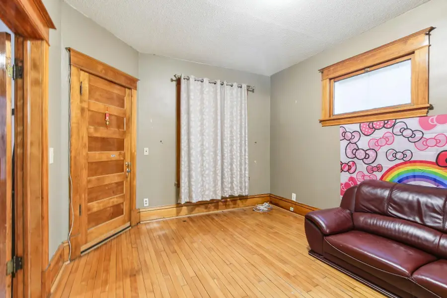 846 Sherburne Avenue, Saint Paul, MN 55104 - Image #3