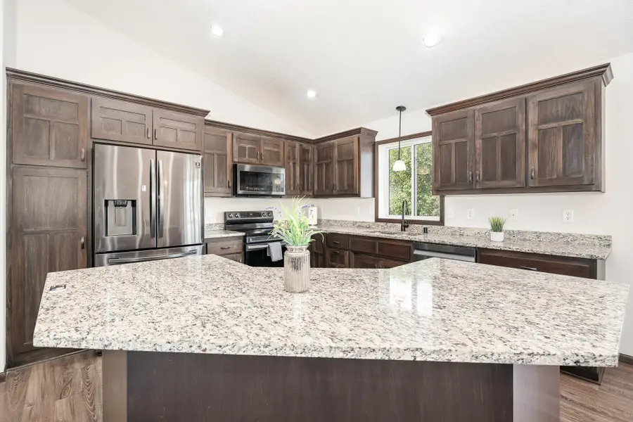 24236 Pierce Path Ne, East Bethel, MN 55005 - Image #2