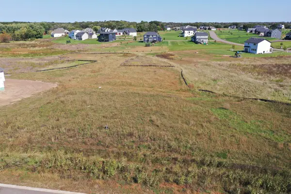 4473 166th Avenue Nw, Andover, MN 55304