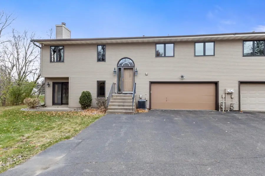 7636 Borman Way, Inver Grove Heights, MN 55076 - Image #2