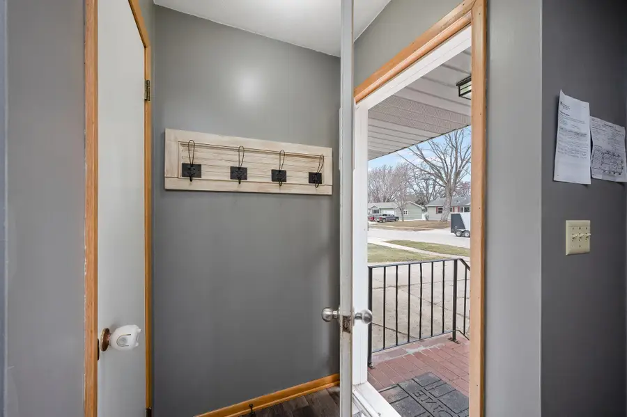 704 Washington Avenue, Fairmont, MN 56031 - #3