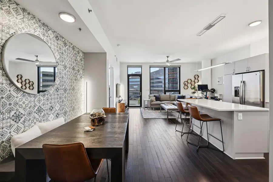 1240 S 2nd Street #411, Minneapolis, MN 55415 - Image #3