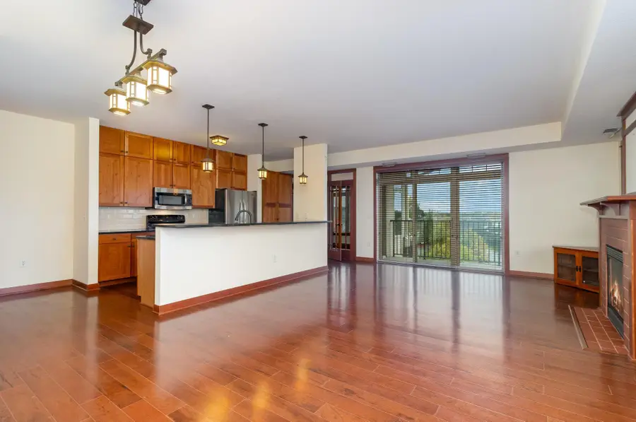 3251 Louisiana Avenue S #302, Saint Louis Park, MN 55426 - Image #2