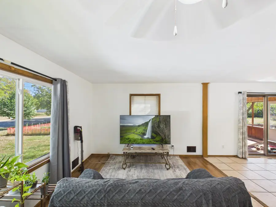 318 E 3rd Street, Monticello, MN 55362 - Image #2