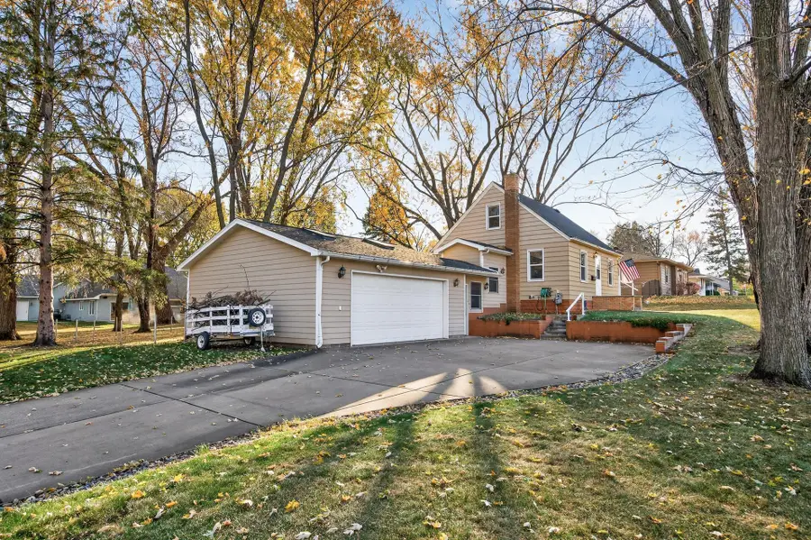 4552 Brunswick Avenue N, Crystal, MN 55422 - Image #2