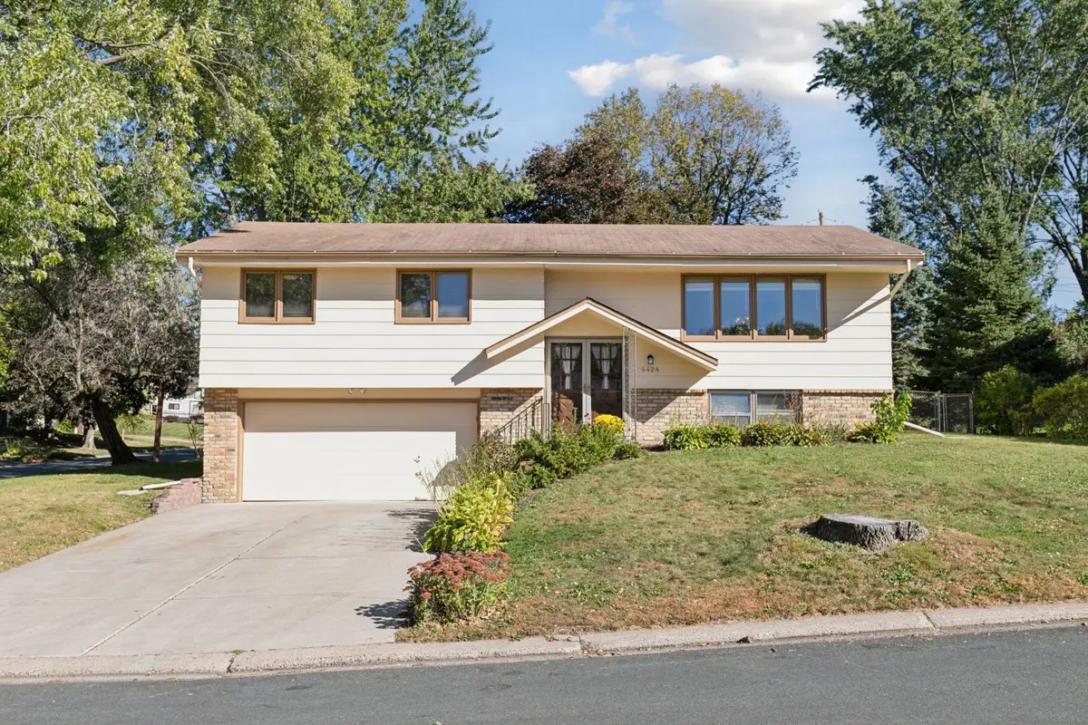 4424 Decatur Avenue N, New Hope, MN 55428 - Image #1