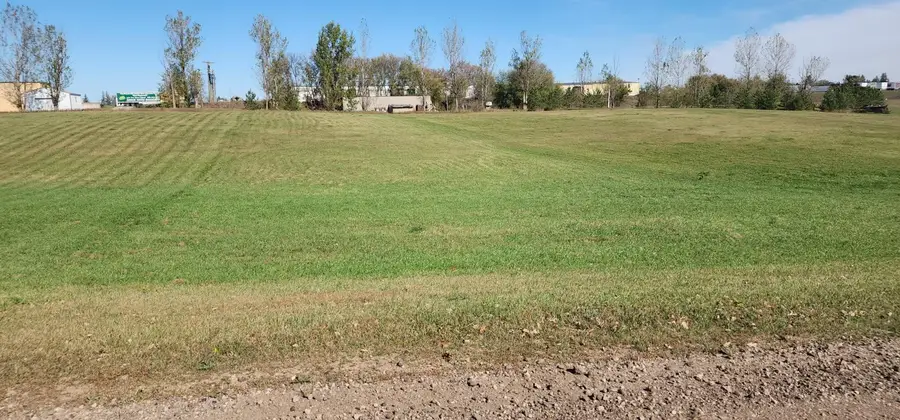 430 W Walnut Avenue, Frazee, MN 56544 - #2