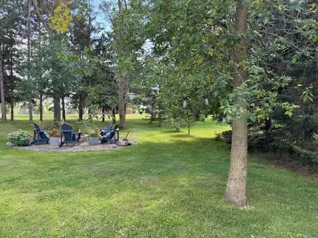 12480 212th Avenue Ne, Roseville, MN 56273 - Image #2