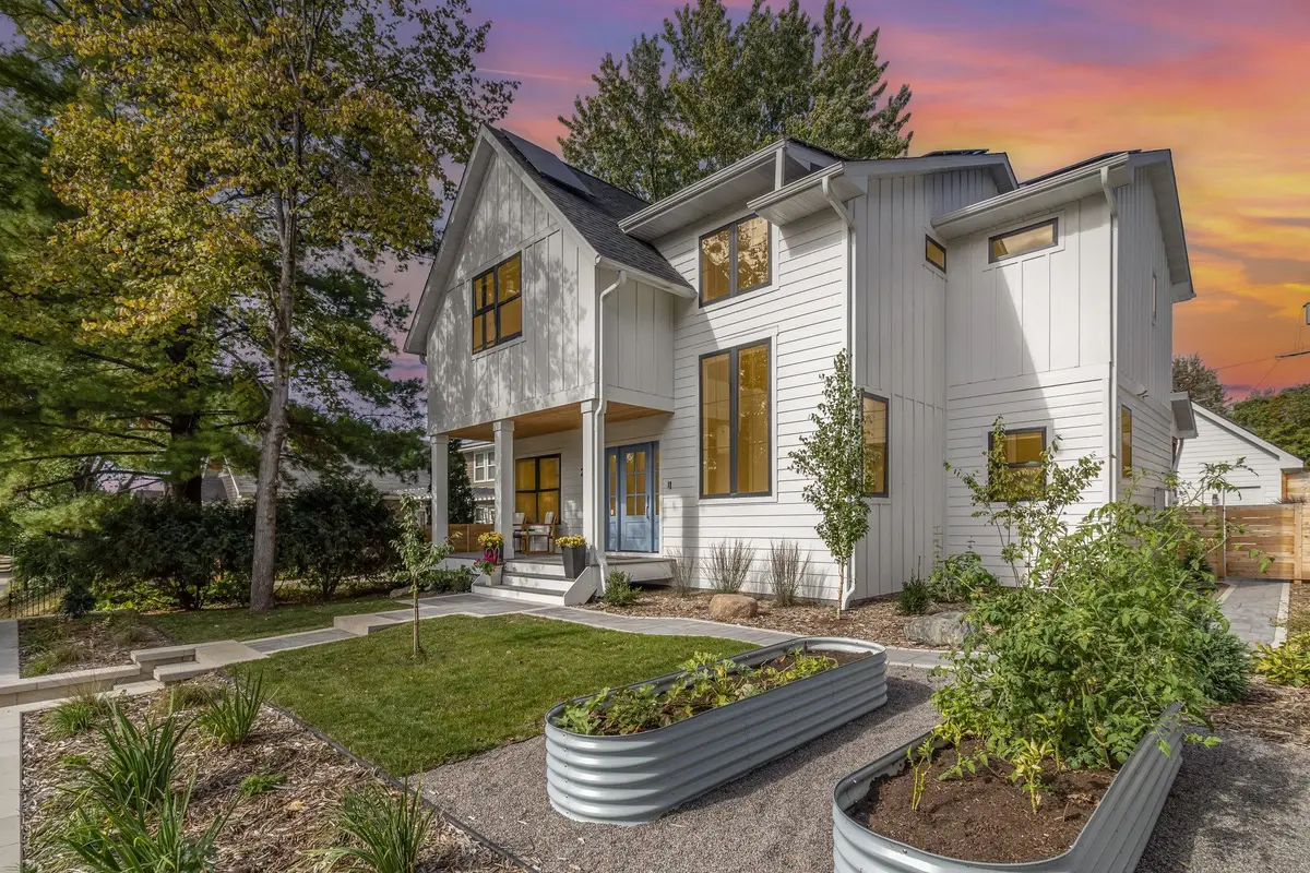 31X Stonebridge Boulevard, Saint Paul, MN 55105 - Image #1