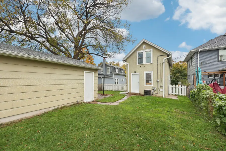 1559 Almond Avenue, Saint Paul, MN 55108 - Image #2