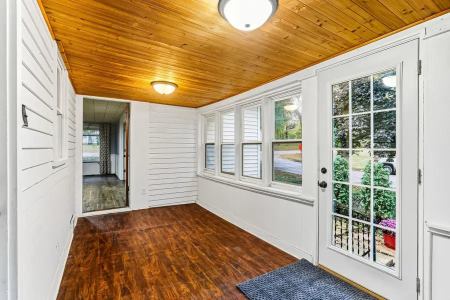 101 Mill Street N, Kasota, MN 56050 - #2