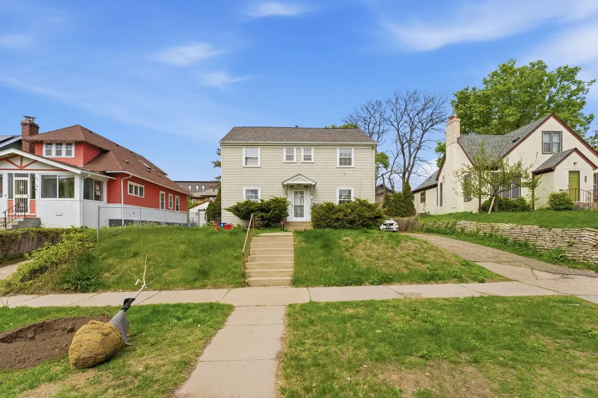 1545 Laurel Avenue, Saint Paul, MN 55104 - #1