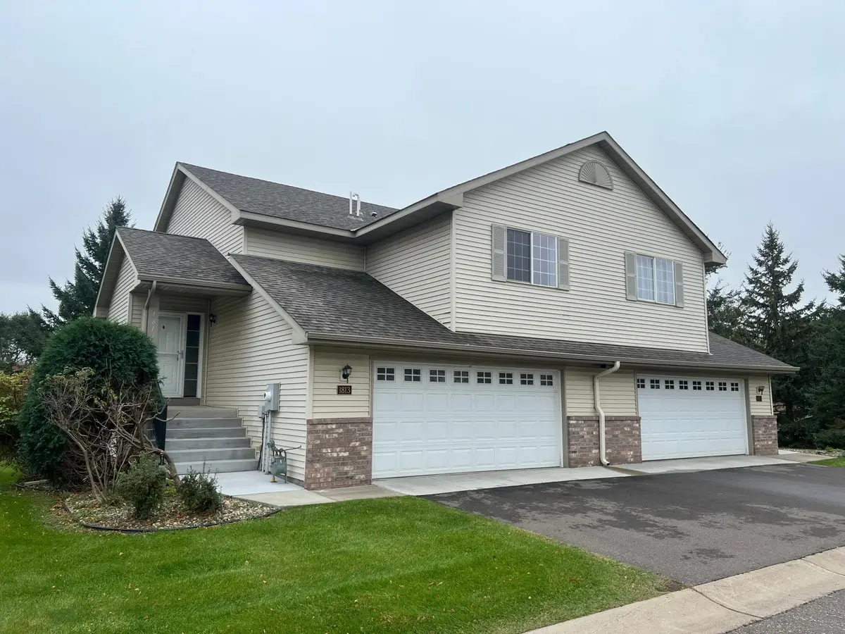1813 Lachman Avenue Ne, Saint Michael, MN 55376 - Image #1