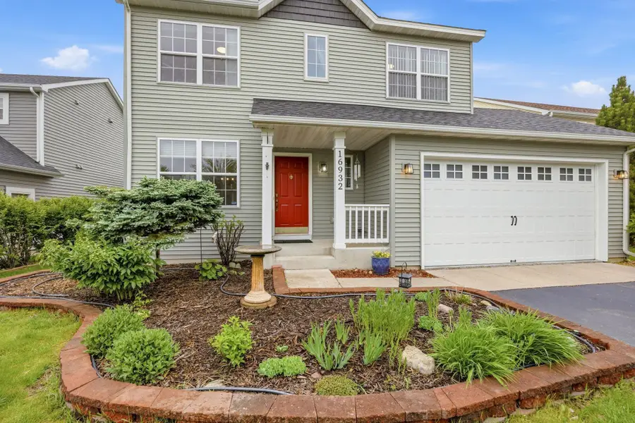 16932 78th Avenue N, Maple Grove, MN 55311 - #2