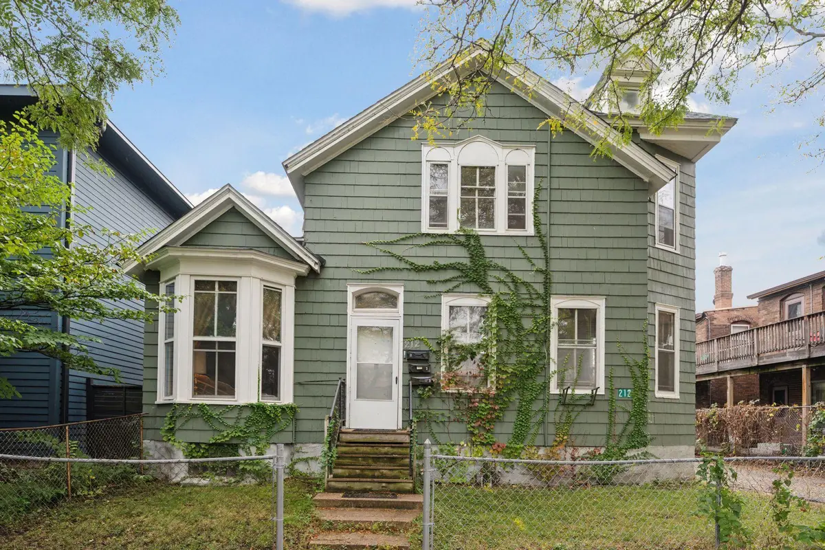 212 Mcboal Street, Saint Paul, MN 55102 - Image #1