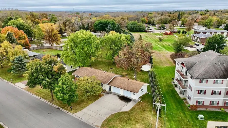 1208 Somerset Road, Fergus Falls, MN 56537 - Image #2