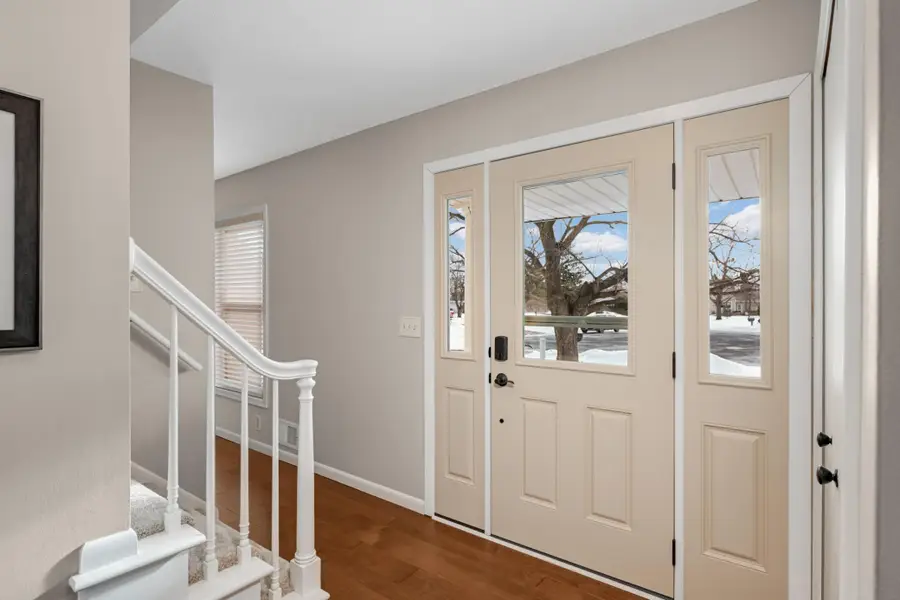 9622 Toledo Circle, Bloomington, MN 55437 - Image #2