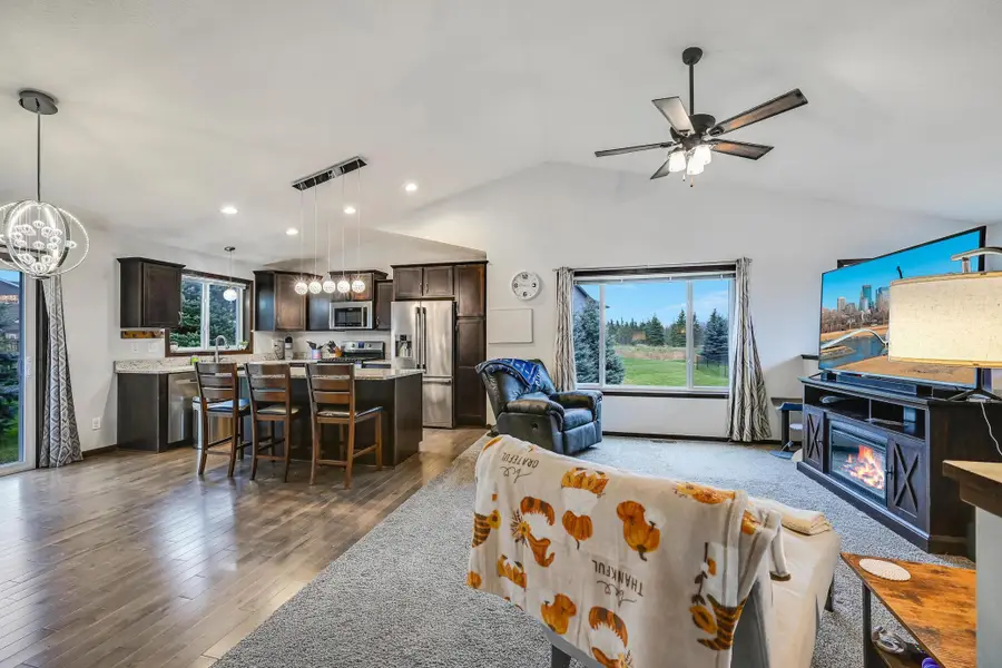 22444 Canova Court, Farmington, MN 55024 - Image #3