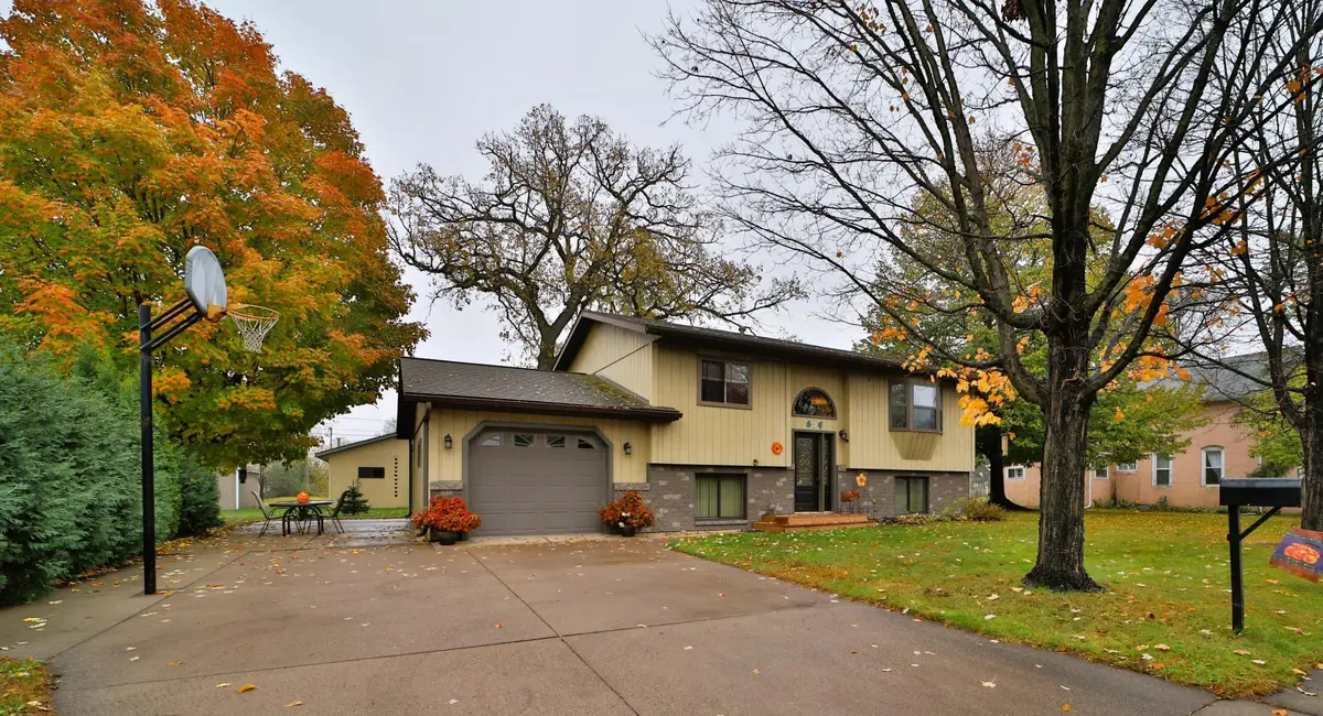 606 2nd Street Ne, Little Falls, MN 56345 - Image #1