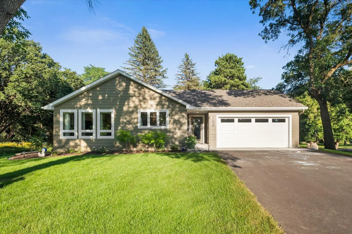 706 7th Avenue S, Princeton, MN 55371 - Image #1