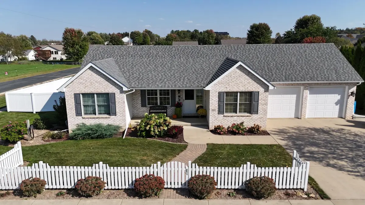 801 8th Avenue Sw, Pine Island, MN 55963 - Image #1