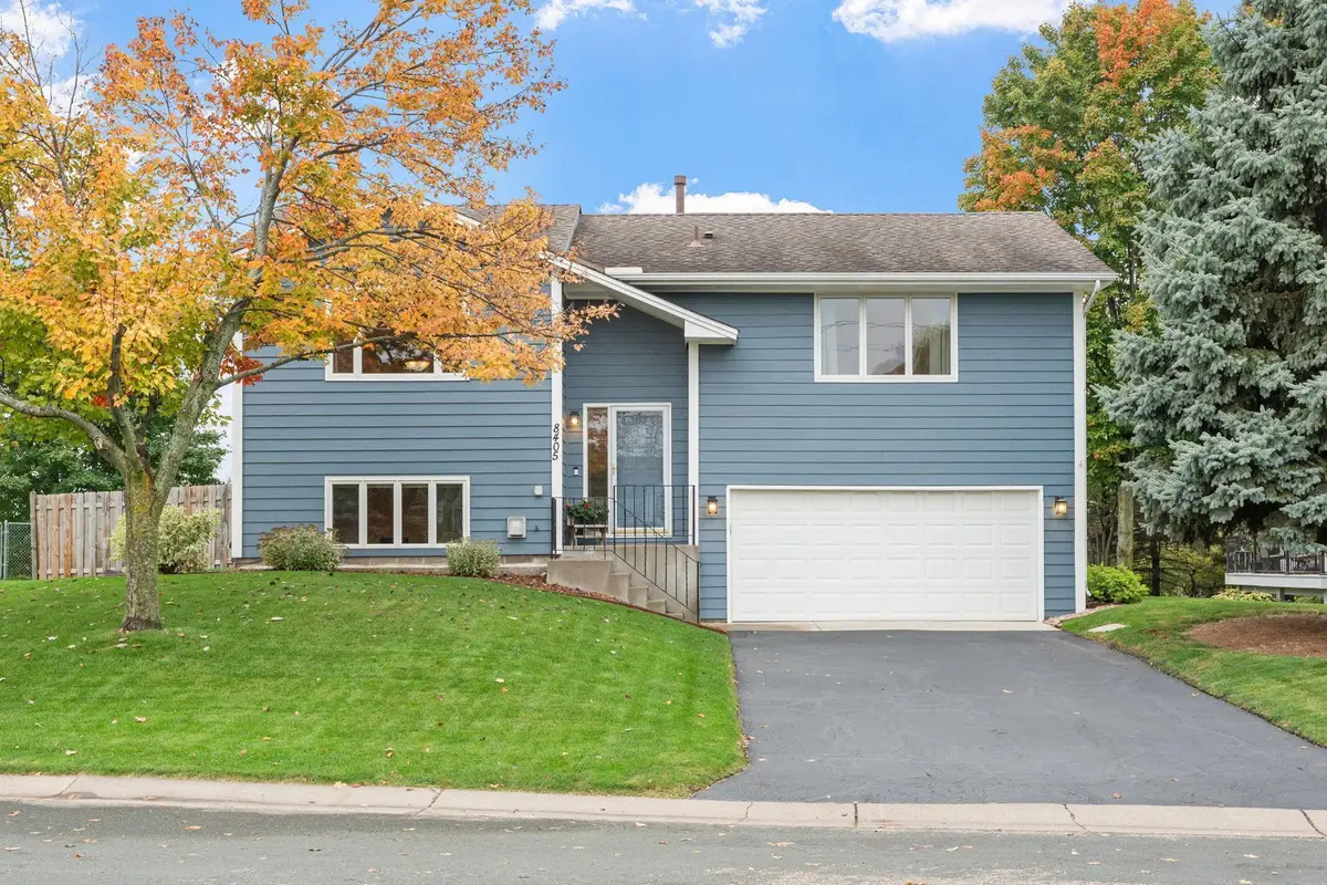 8405 Underwood Lane N, Maple Grove, MN 55369 - Image #1