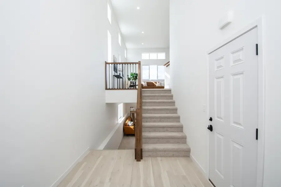 6810 32nd Street S, Fargo, ND 58104 - Image #2